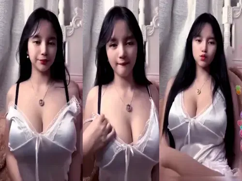 Bokep Kienzy TikTok Toket Gede Naik Turun Geter Live